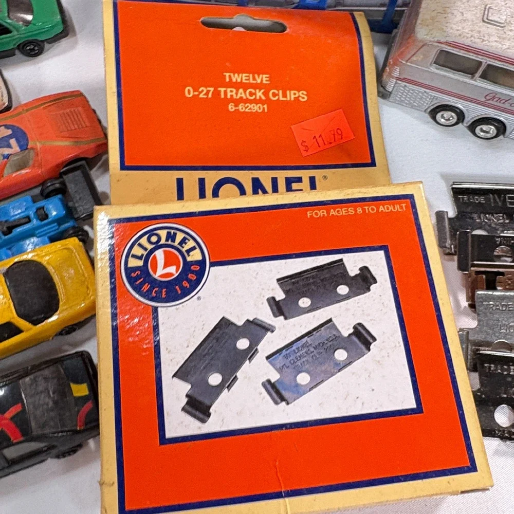 Lionel K-Line O-27 Gauge Lot Of 100+ Pieces Track Transformer Diecast Untested